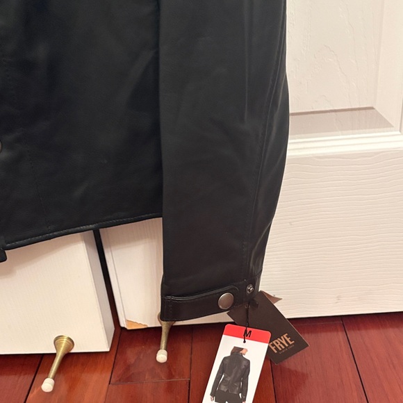 Frye Women's Classic Black Leather Jacket - Picture 8 of 11